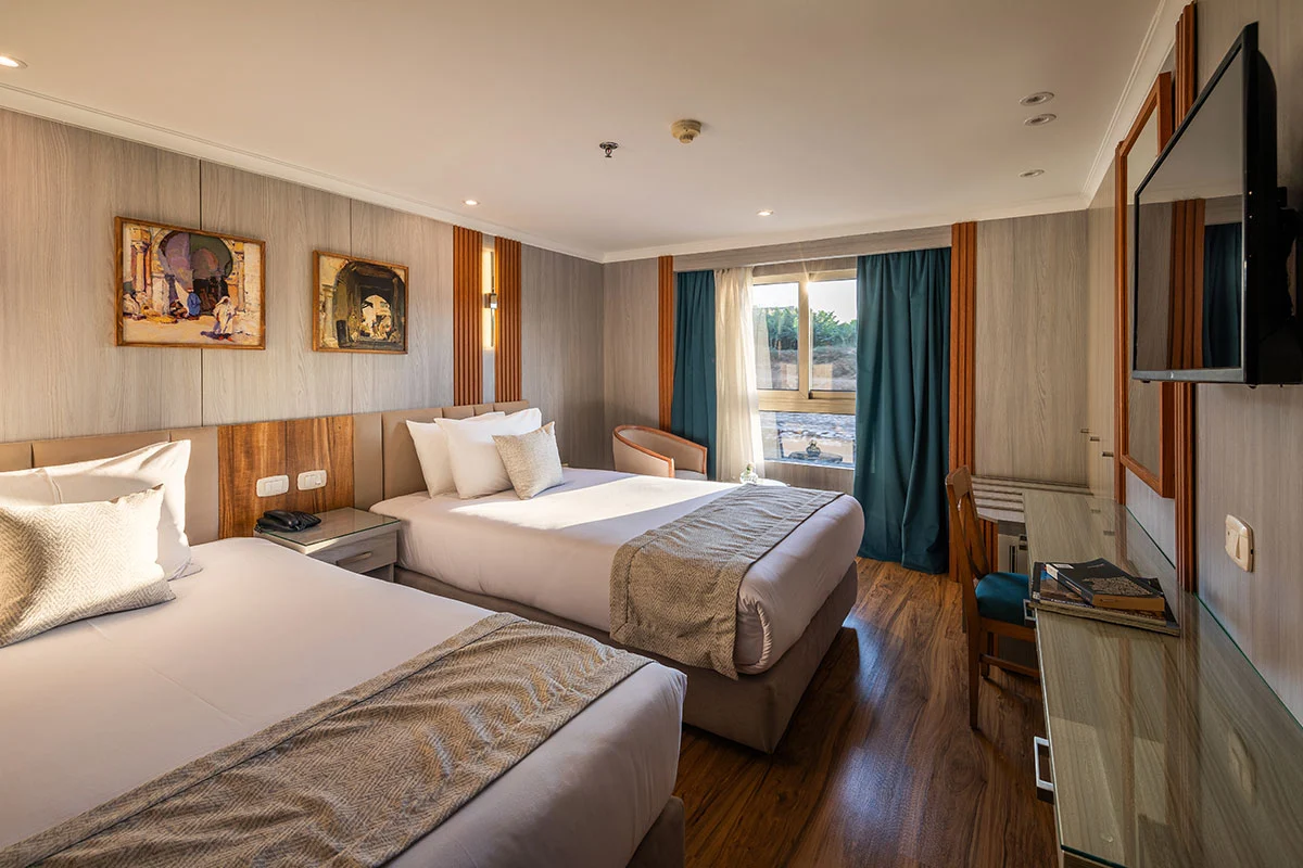 Standard Cabins – Cozy & Elegant Gallery